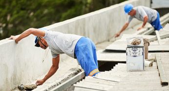 Why a Complete Roof Tear-Off Is Better Than an Overlay